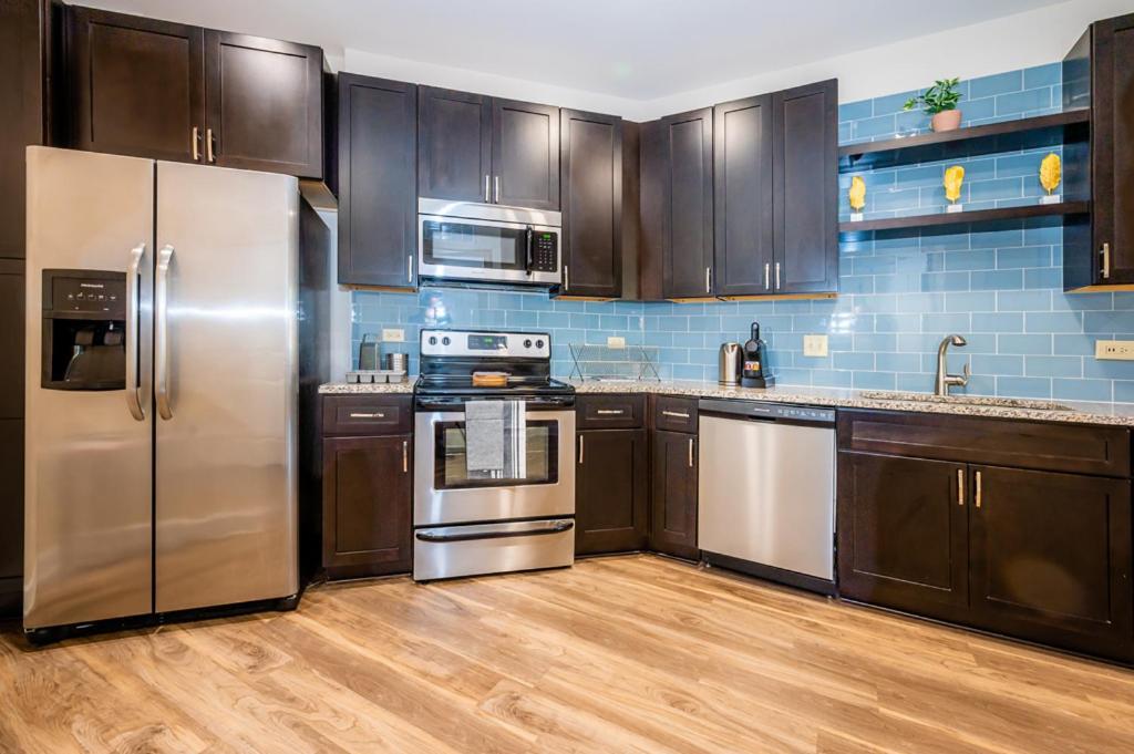 Beautiful 1br W Balcony Gym Patio Areas Apartamento *